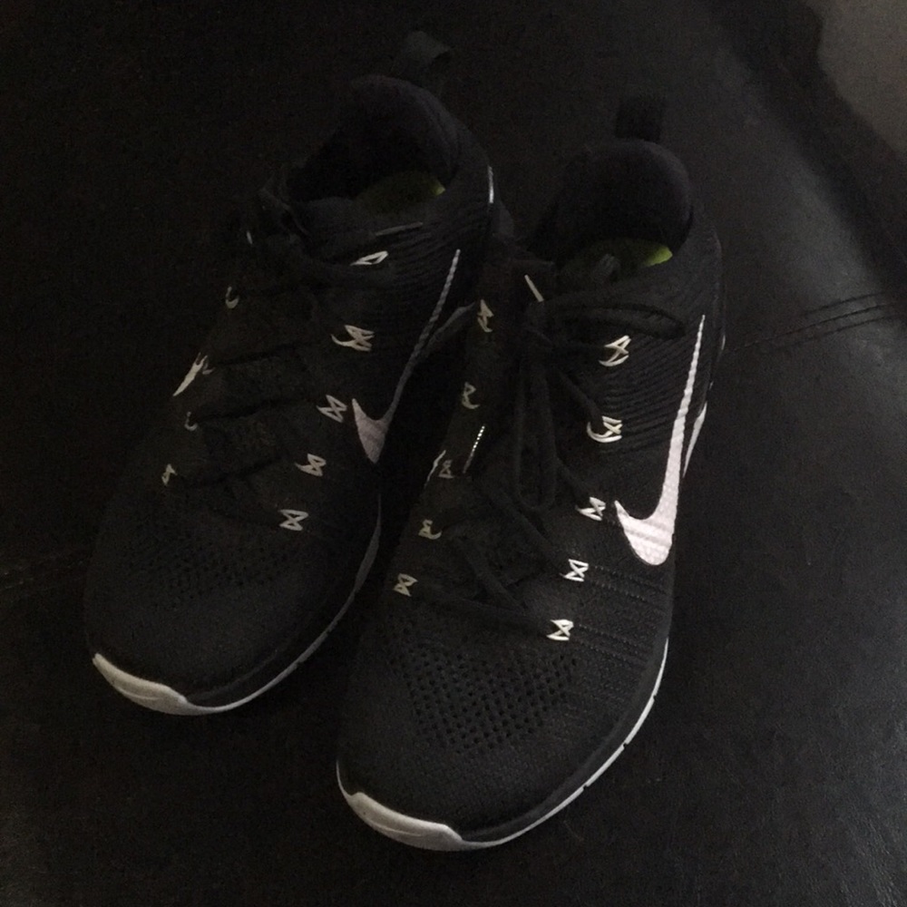 Nike Metcon Flyknit Women’s 8.5
